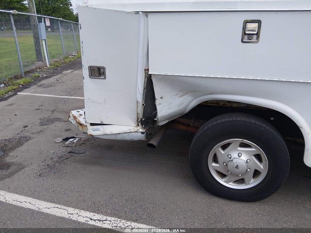 1FDWE3FL4DDB26709 2013 FORD E-350 CUTAWAY photo no. 11