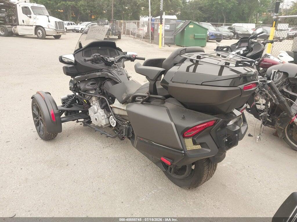 2BXNBDD28NV003557 2022 CAN-AM SPYDER ROADSTER photo no. 3