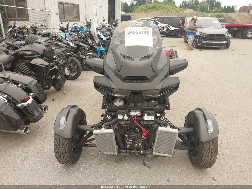 2BXNBDD28NV003557 2022 CAN-AM SPYDER ROADSTER photo no. 5