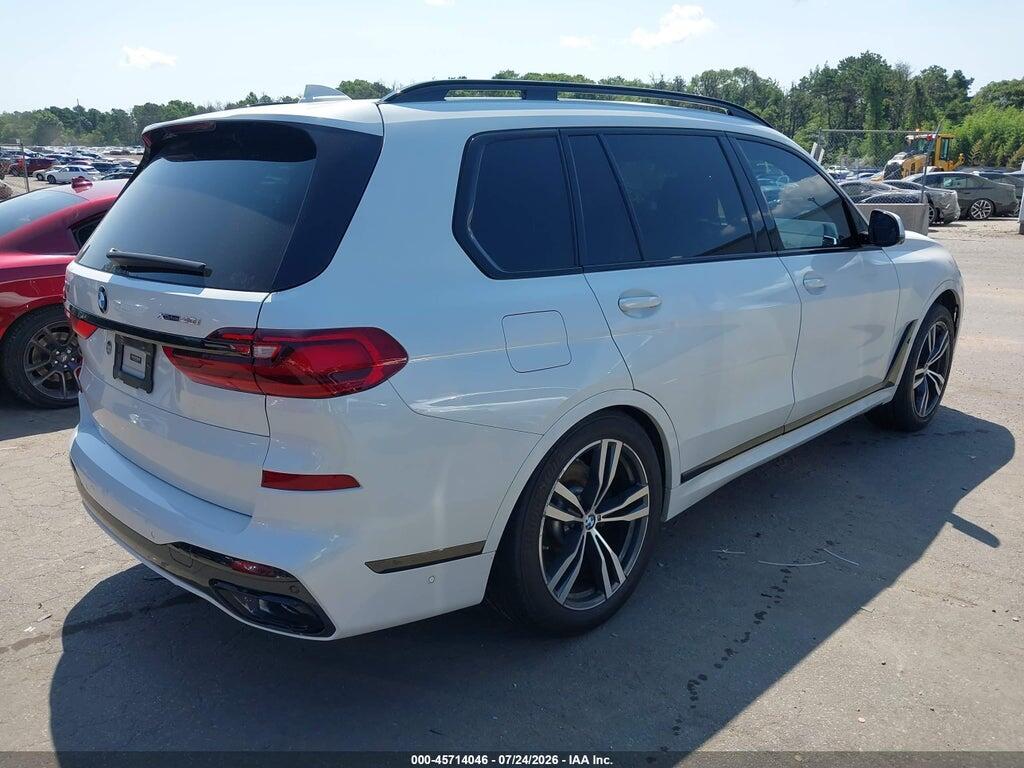 5UXCW2C00M9F62244 2021 BMW X7 photo no. 4