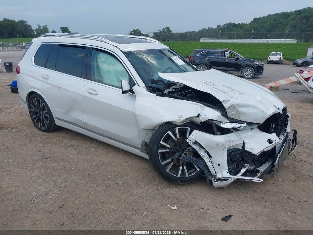 5UXCW2C09M9E40756 2021 BMW X7 photo no. 1