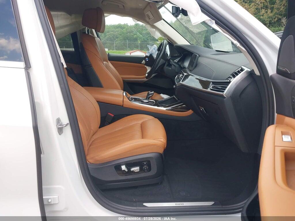 5UXCW2C09M9E40756 2021 BMW X7 photo no. 5