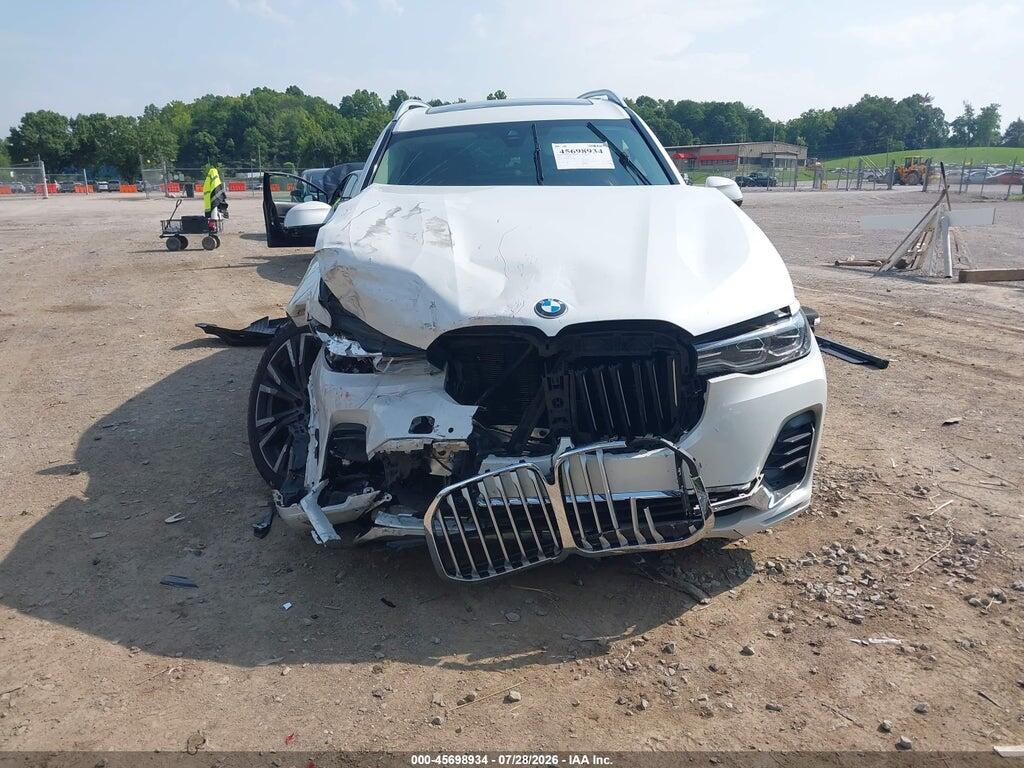 5UXCW2C09M9E40756 2021 BMW X7 photo no. 6