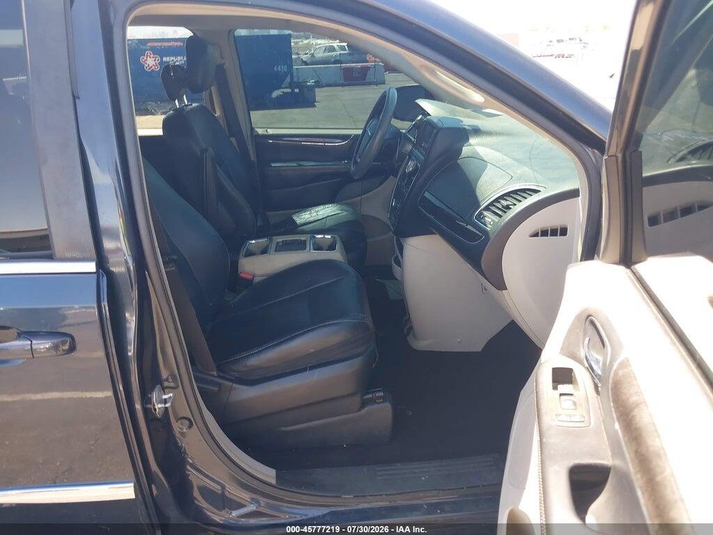 2C4RC1BG0ER157118 2014 CHRYSLER TOWN & COUNTRY photo no. 5