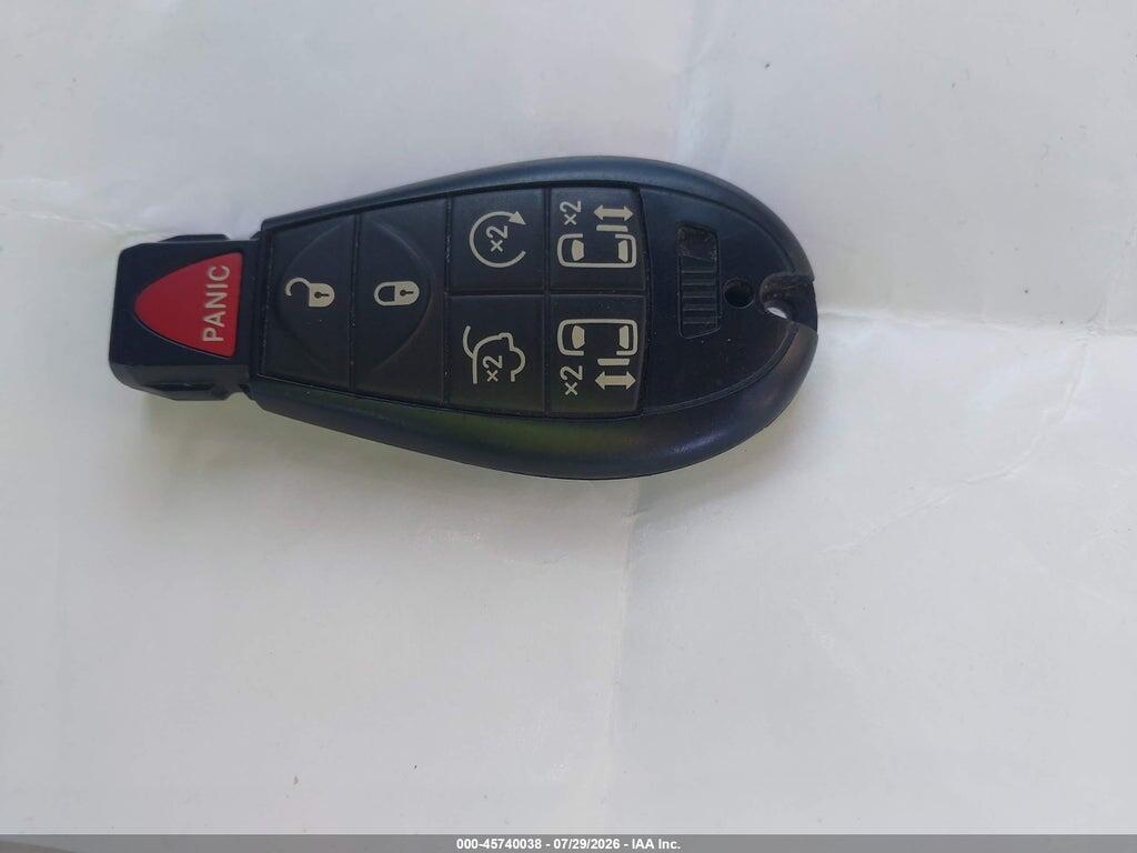 2C4RC1HG0ER333379 2014 CHRYSLER TOWN & COUNTRY photo no. 11