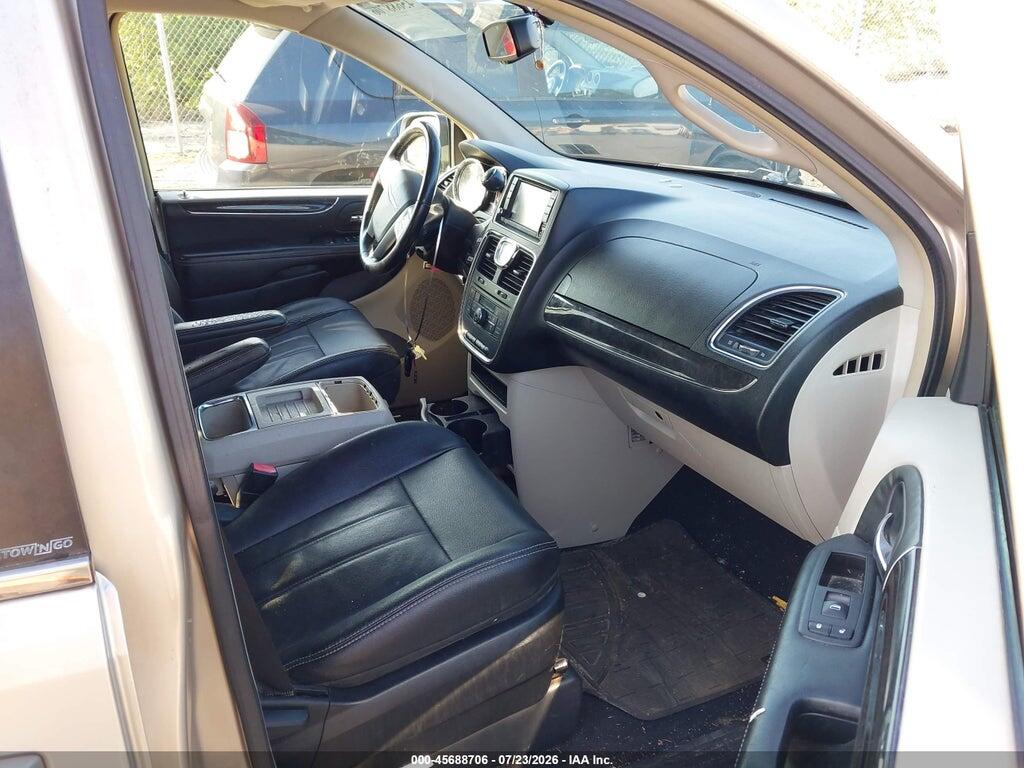 2C4RC1BG1ER218623 2014 CHRYSLER TOWN & COUNTRY photo no. 5
