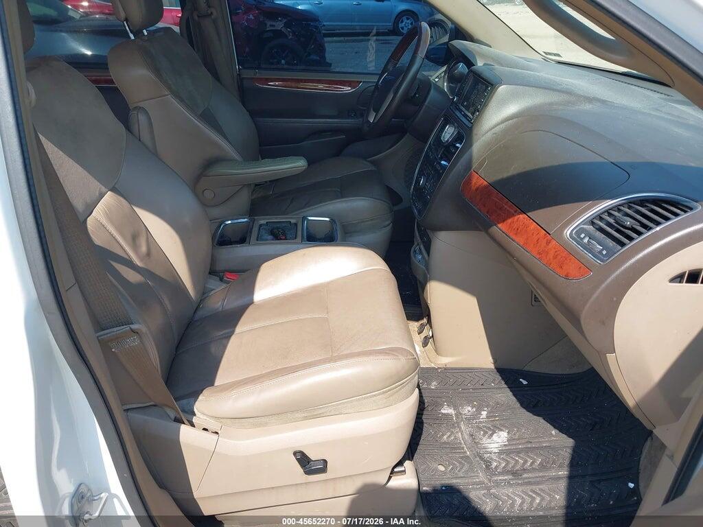 2C4RC1GG4ER467233 2014 CHRYSLER TOWN & COUNTRY photo no. 5