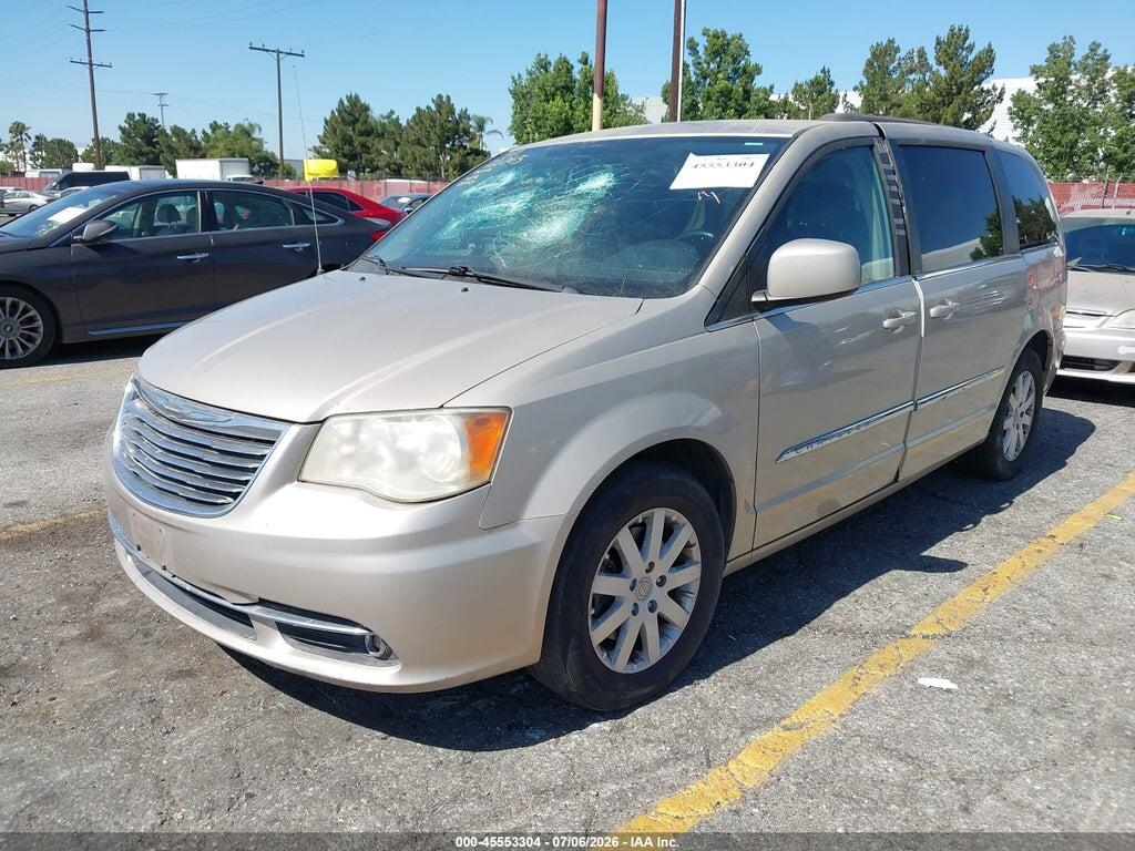 2C4RC1BG8ER325278 2014 CHRYSLER TOWN & COUNTRY photo no. 2