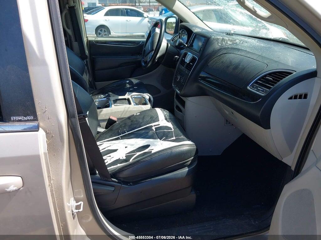 2C4RC1BG8ER325278 2014 CHRYSLER TOWN & COUNTRY photo no. 5
