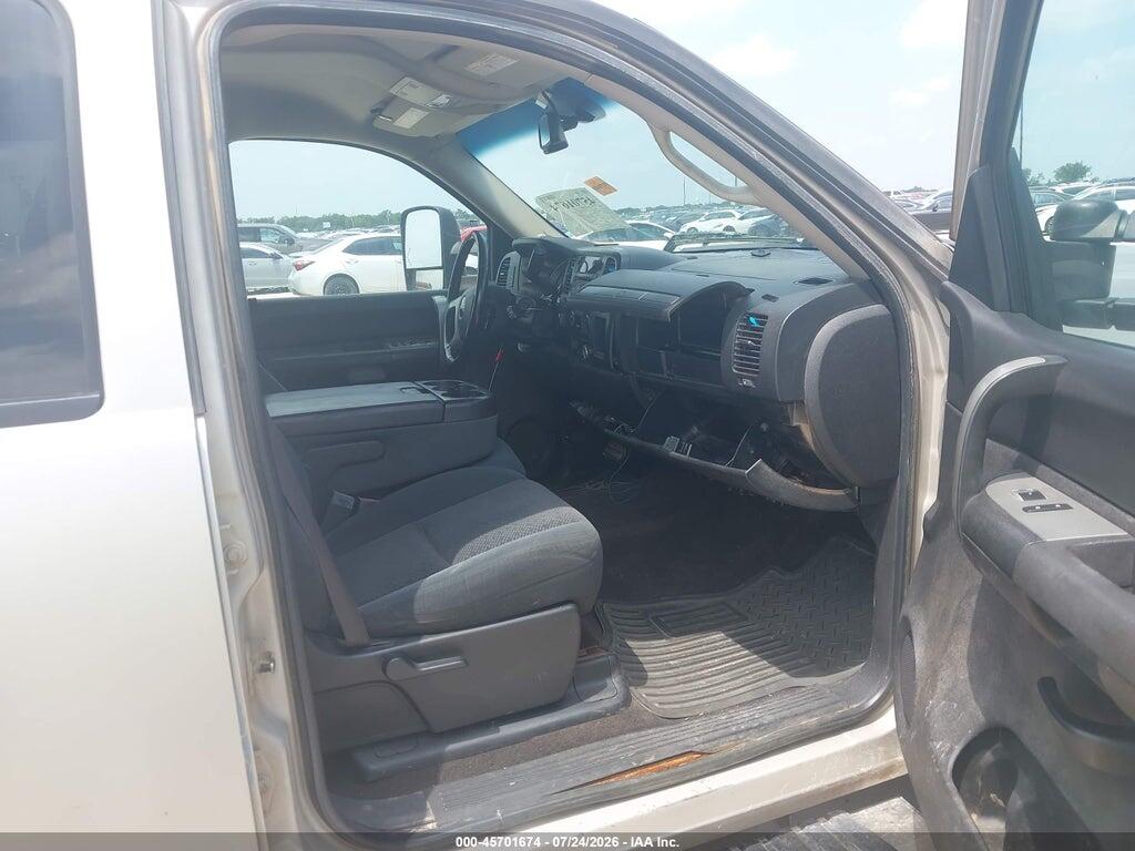 1GTHK23K68F107763 2008 GMC SIERRA 2500HD photo no. 5