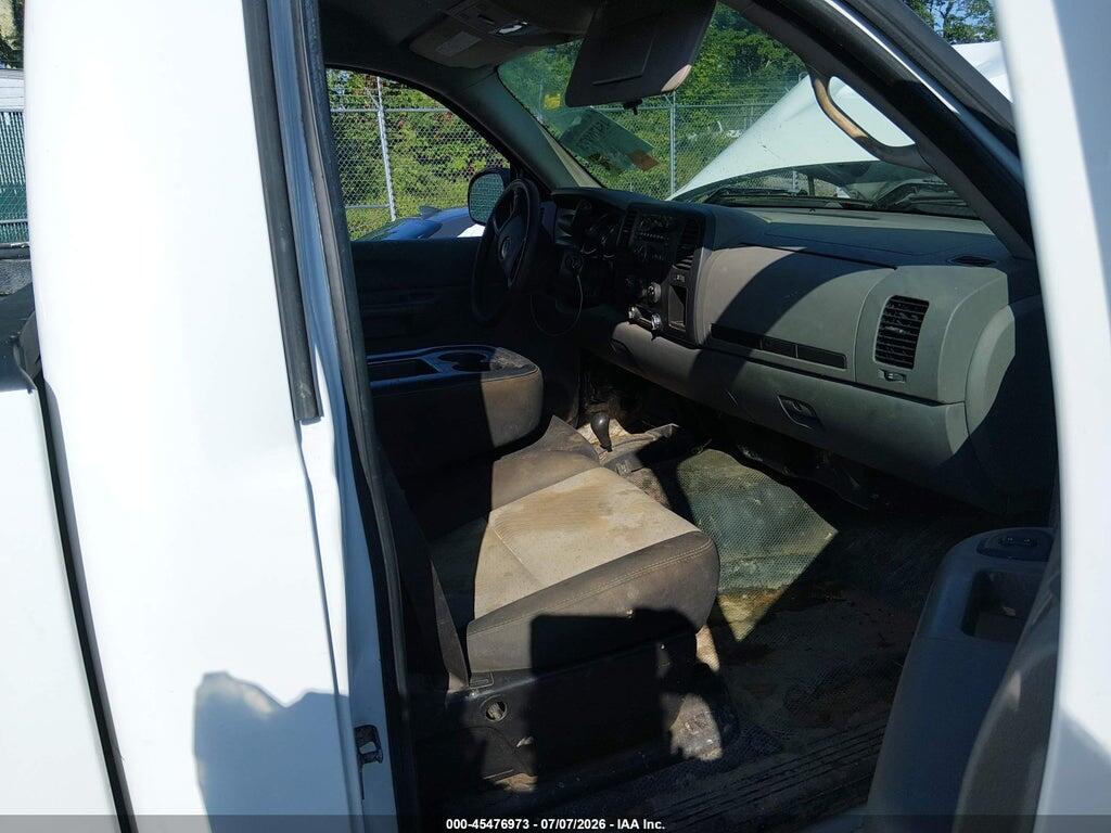 1GTHK24K28E174932 2008 GMC SIERRA 2500HD photo no. 5