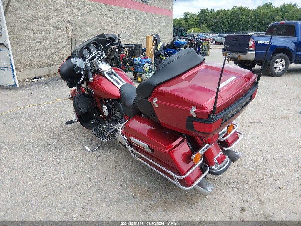 1HD1FC4168Y704089 2008 HARLEY-DAVIDSON FLHTCUI photo no. 3