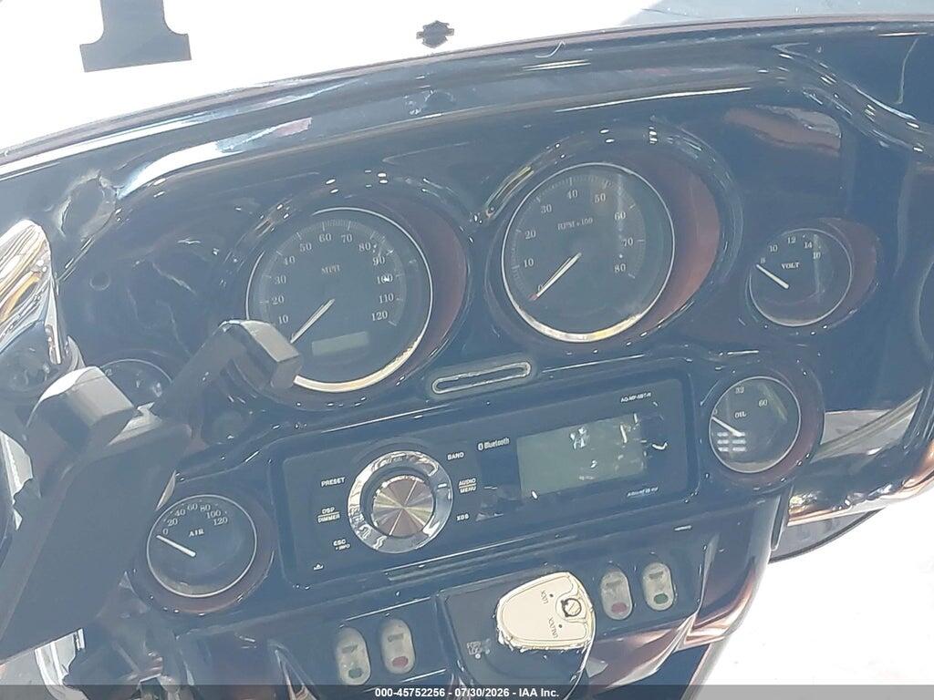 1HD1FC4448Y646249 2008 HARLEY-DAVIDSON FLHTCUI photo no. 7