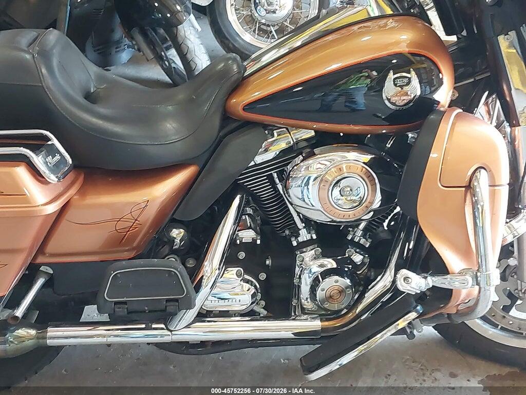 1HD1FC4448Y646249 2008 HARLEY-DAVIDSON FLHTCUI photo no. 8