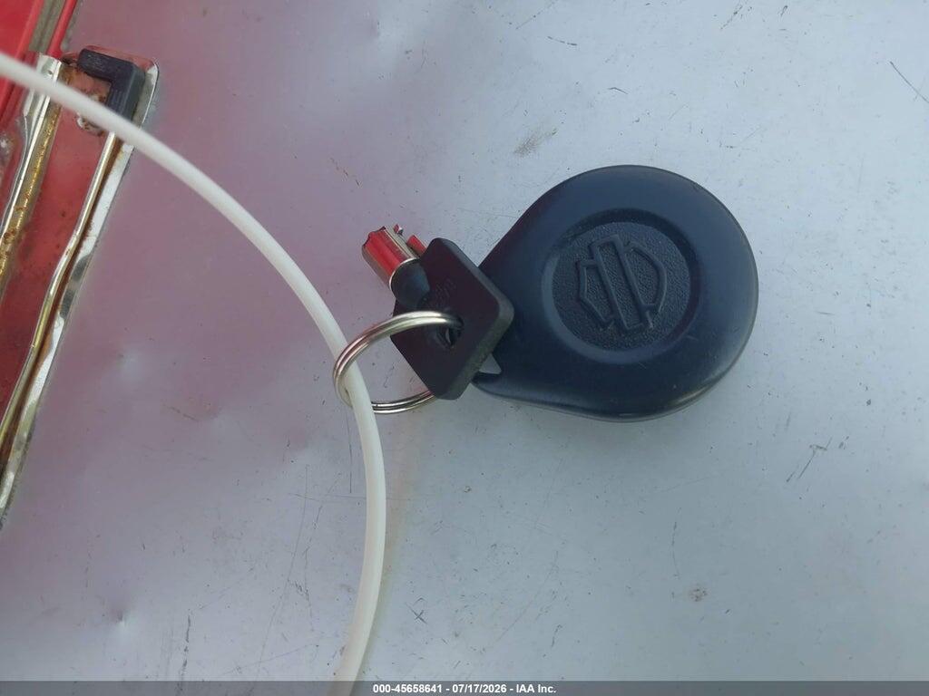 1HD1GN41X8K338729 2008 HARLEY-DAVIDSON FXDL photo no. 11