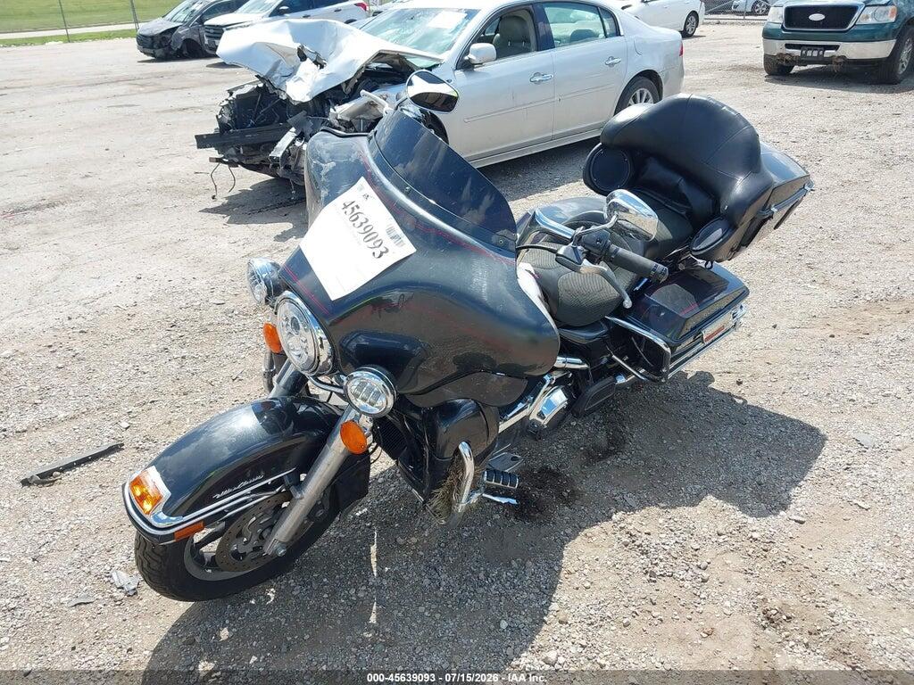 1HD1FC4118Y651138 2008 HARLEY-DAVIDSON FLHTCUI photo no. 2