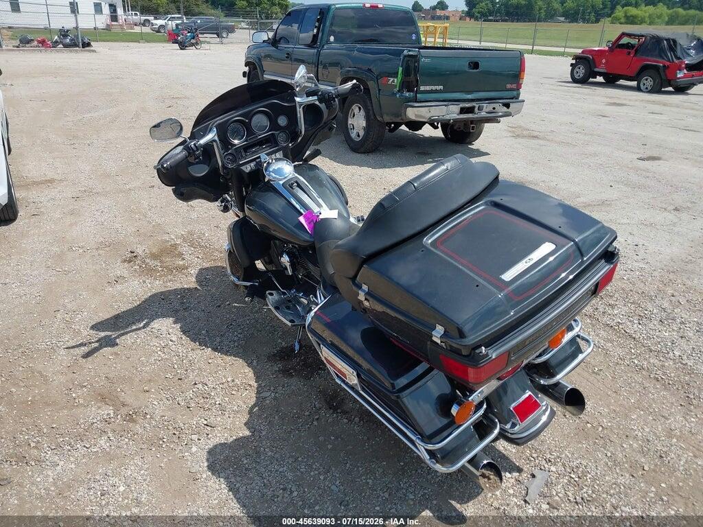1HD1FC4118Y651138 2008 HARLEY-DAVIDSON FLHTCUI photo no. 3