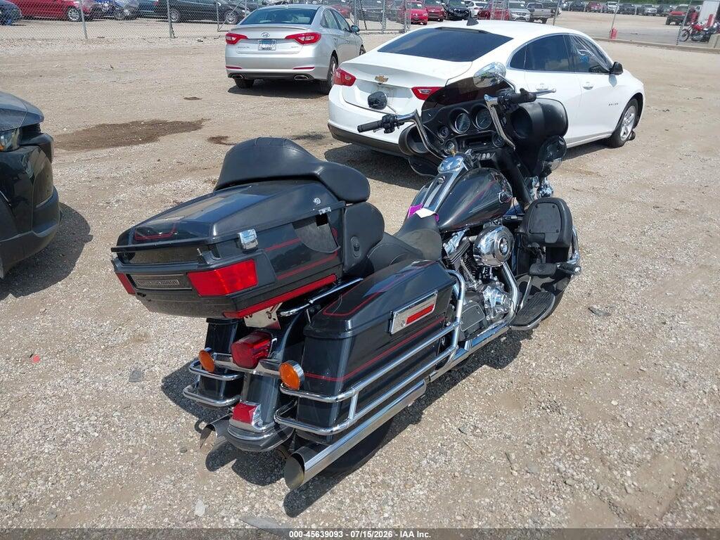 1HD1FC4118Y651138 2008 HARLEY-DAVIDSON FLHTCUI photo no. 4