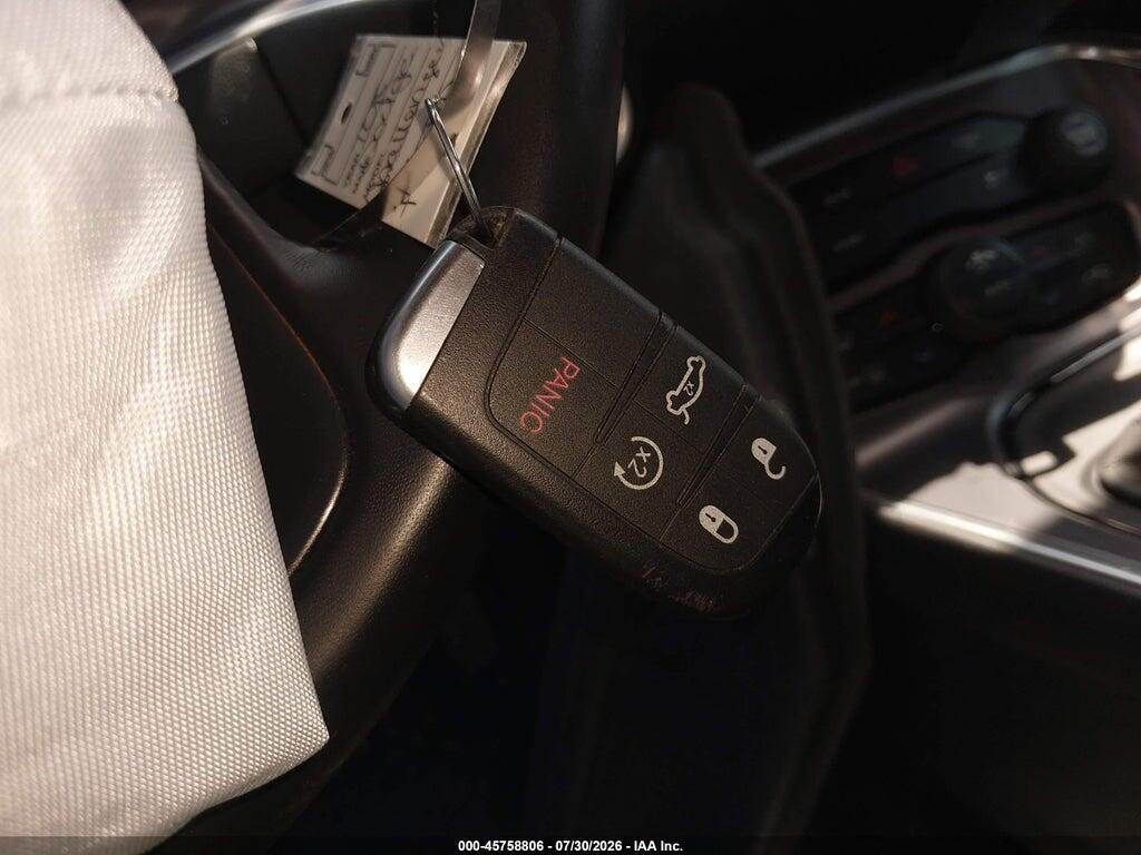 2C3CDZAG9JH297045 2018 DODGE CHALLENGER photo no. 11