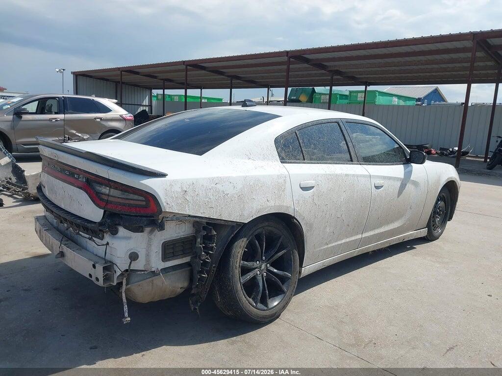2C3CDXBG8JH135572 2018 DODGE CHARGER photo no. 4