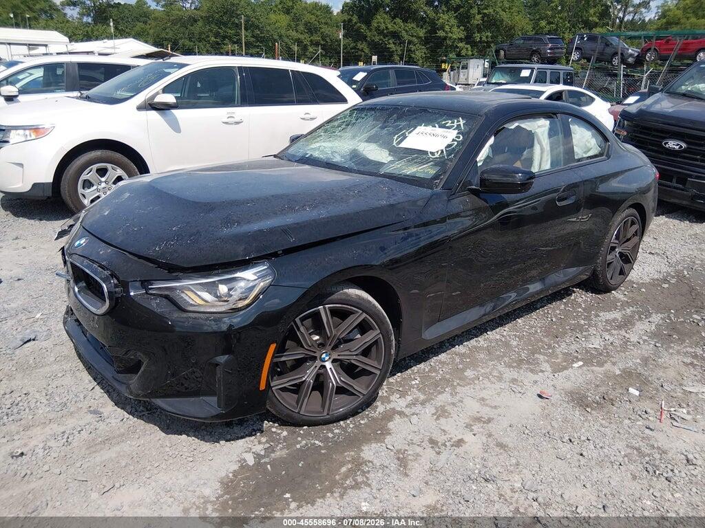 3MW23CM03R8E56134 2024 BMW 230I photo no. 2