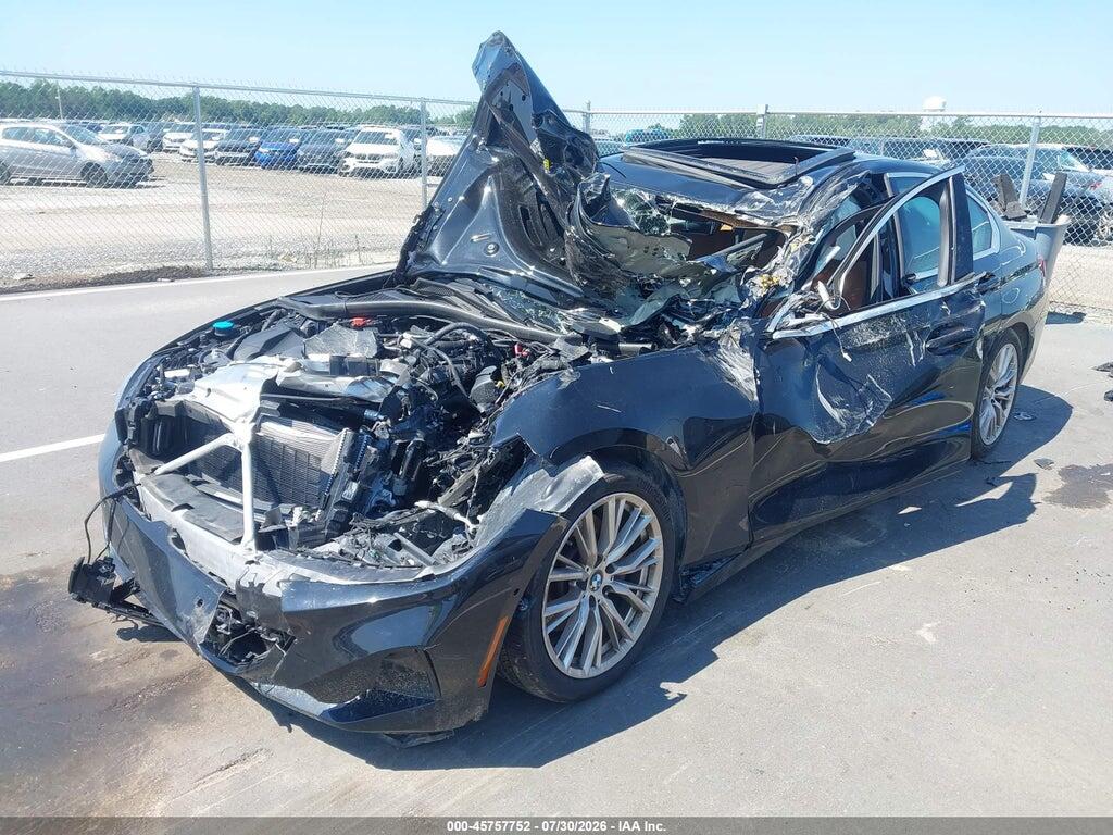 3MW69FF01R8E02068 2024 BMW 330I photo no. 2