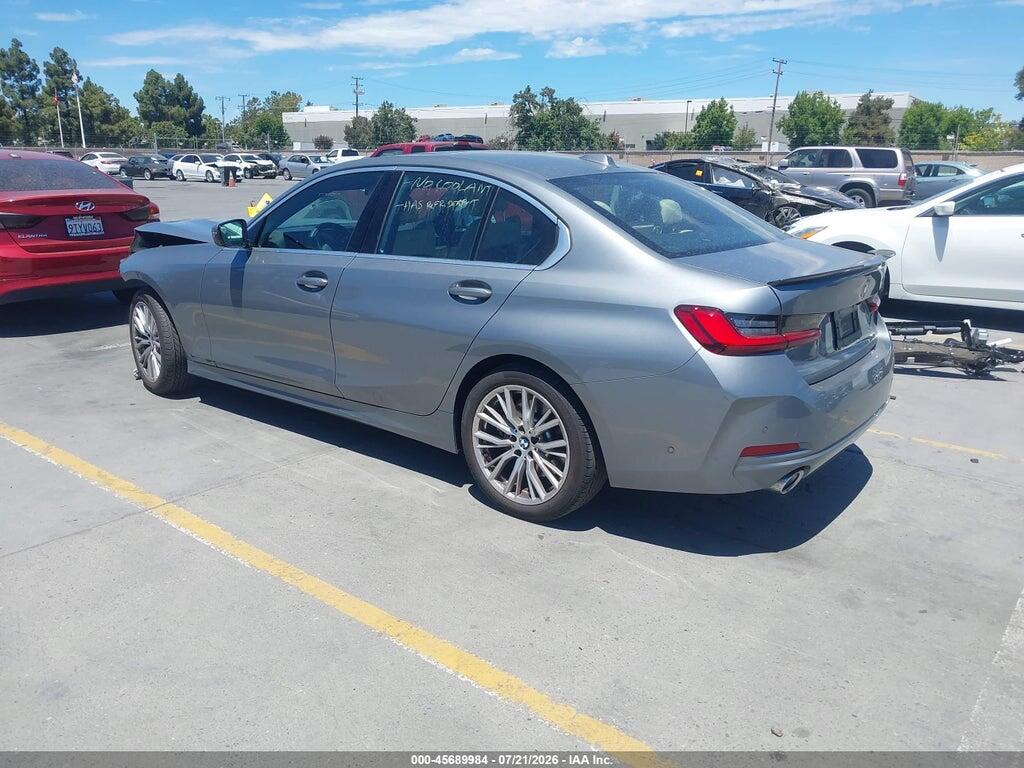 3MW69FF04R8E71174 2024 BMW 330I photo no. 3