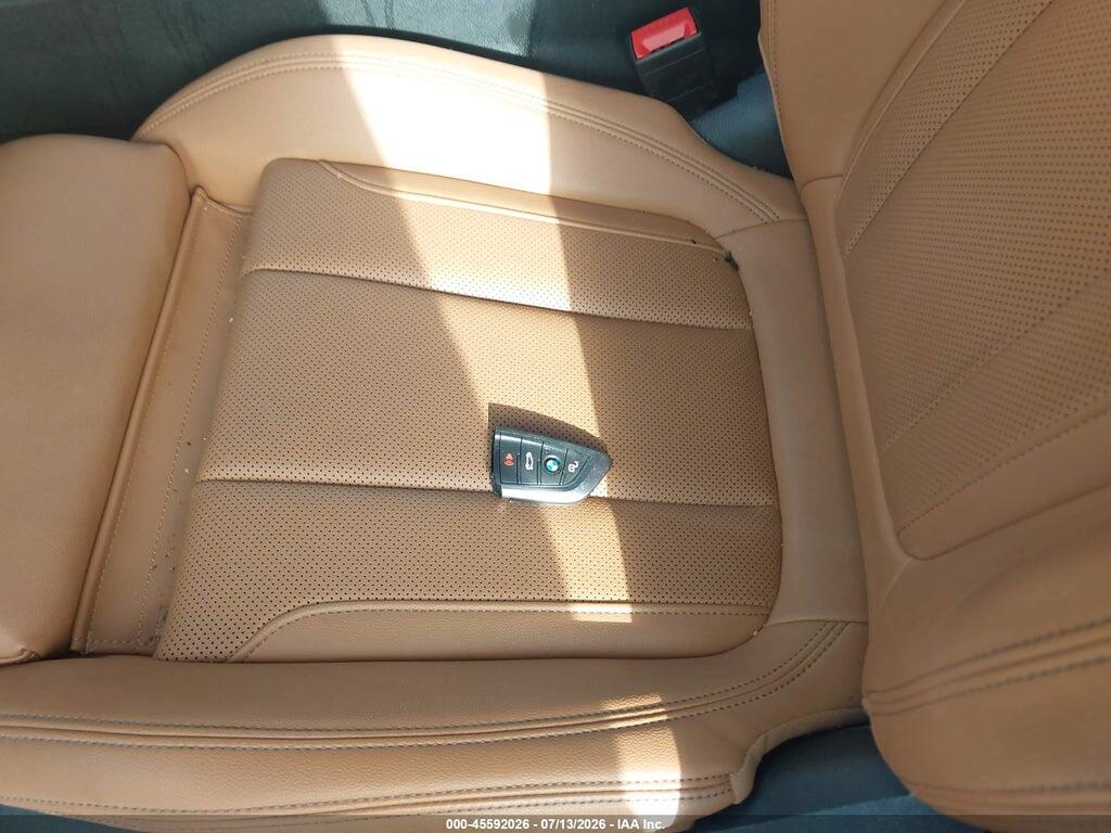 3MW69FF03R8E03819 2024 BMW 330I photo no. 11