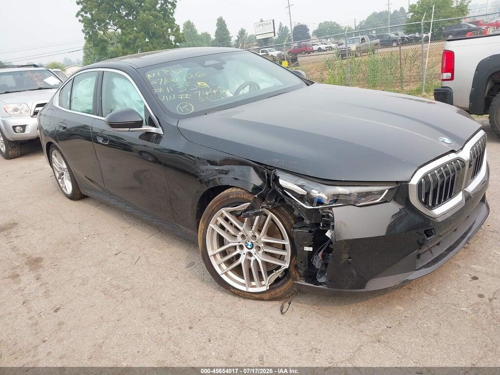 WBA63FJ02RCR15394 2024 BMW 540I photo no. 1