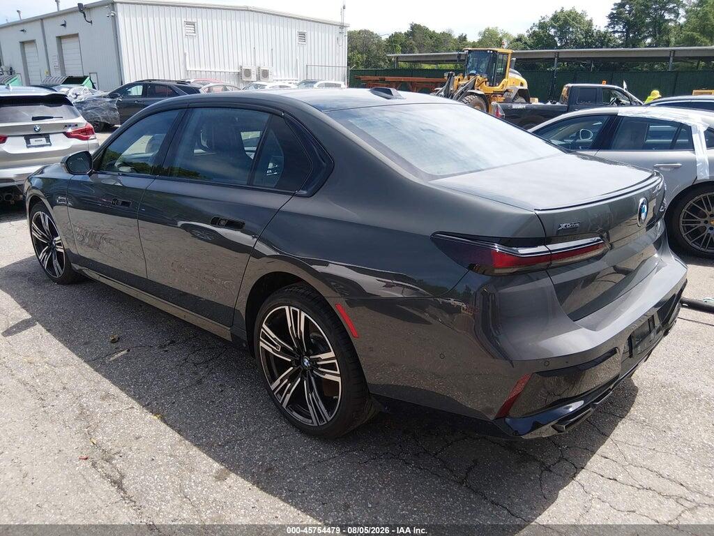 WBA33EJ09RCS90280 2024 BMW 760I photo no. 3