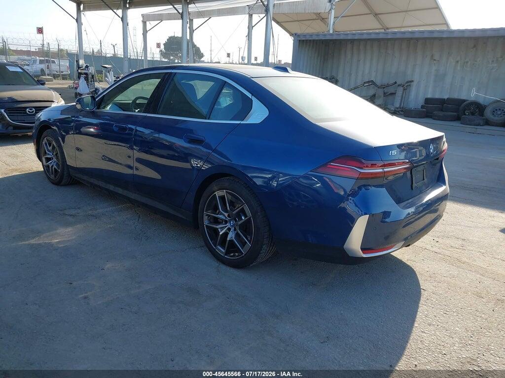 WBY33FK04RCP56901 2024 BMW I5 photo no. 3