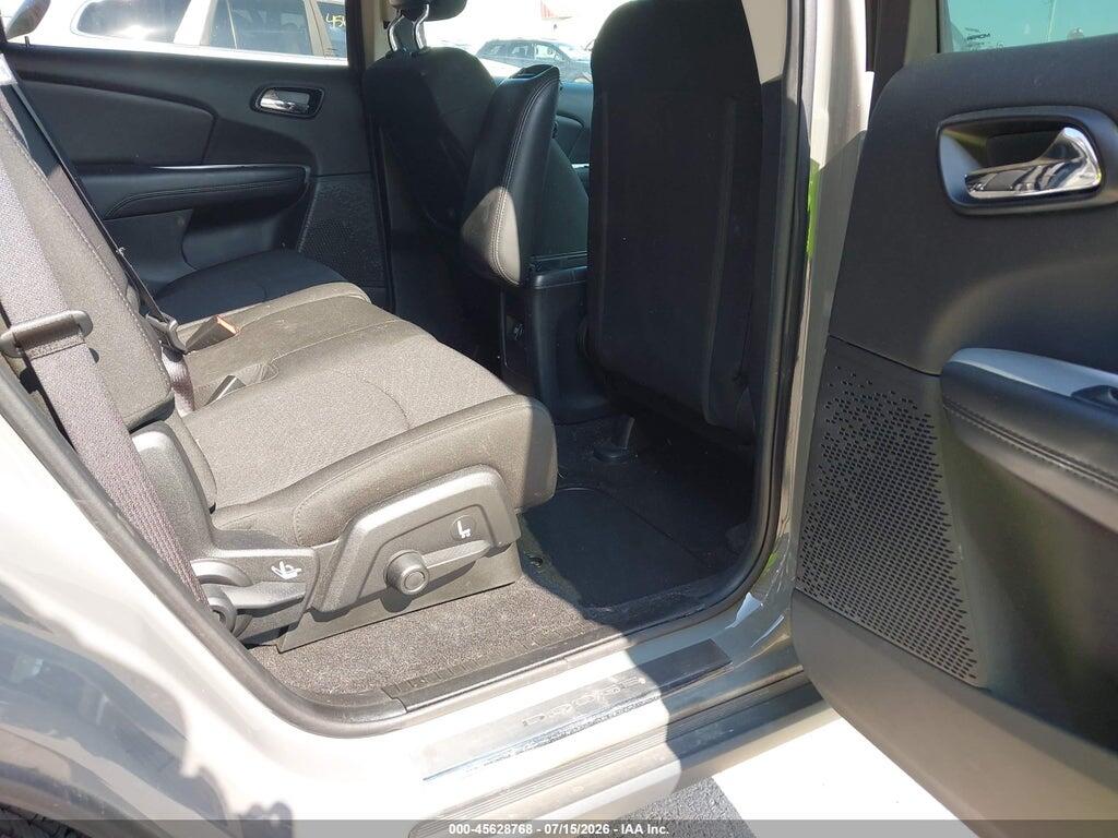 3C4PDCBB0KT835640 2019 DODGE JOURNEY photo no. 8
