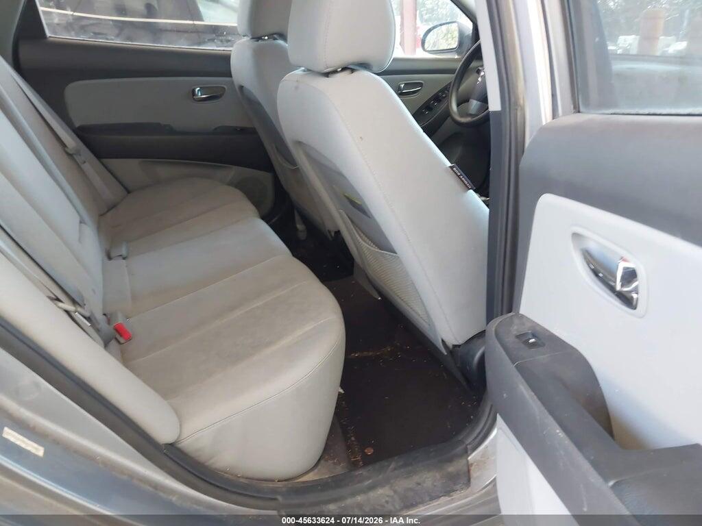 KMHDU4AD3AU175055 2010 HYUNDAI ELANTRA photo no. 8