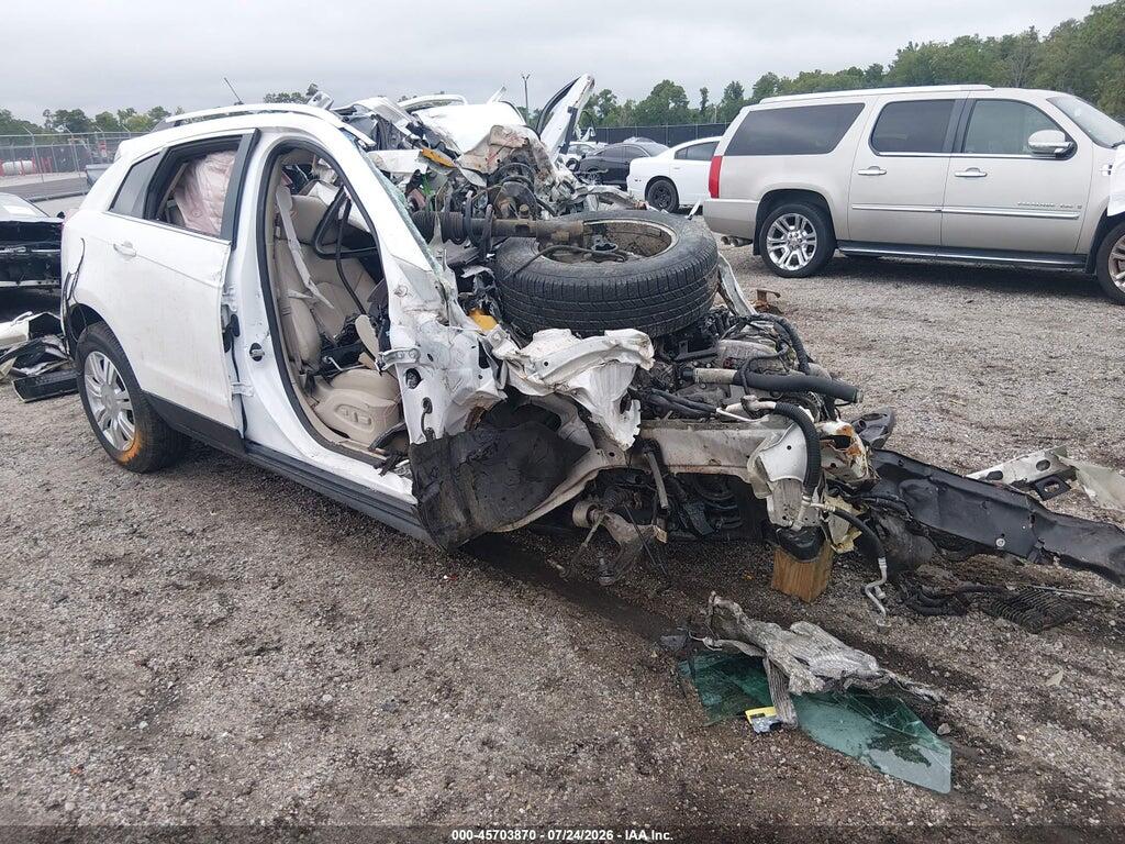 3GYFNEE37FS532465 2015 CADILLAC SRX photo no. 1