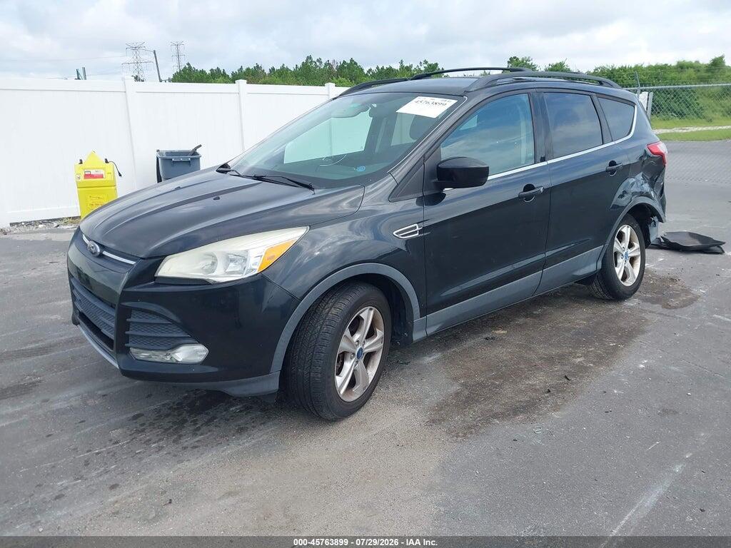 1FMCU9G96DUB69637 2013 FORD ESCAPE photo no. 2