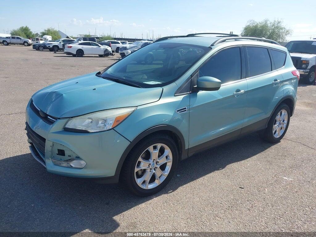 1FMCU0G9XDUC46439 2013 FORD ESCAPE photo no. 2