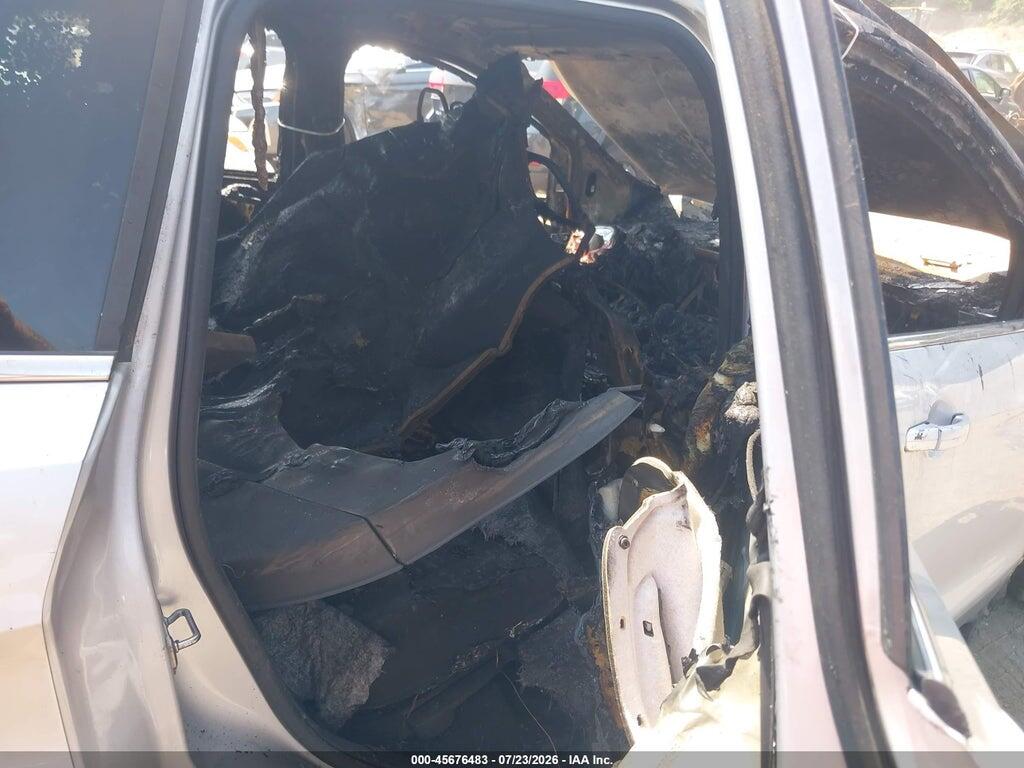1FMCU9GX0DUD94196 2013 FORD ESCAPE photo no. 8