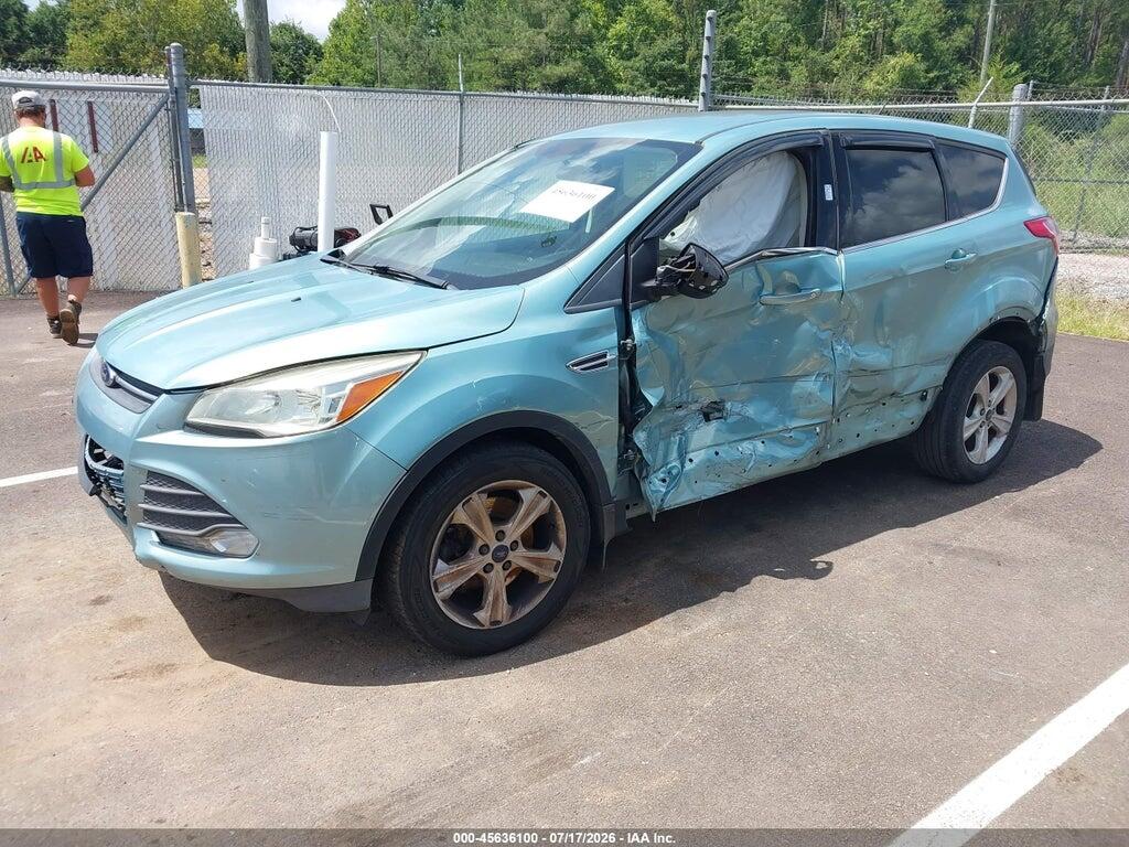 1FMCU0G95DUD32600 2013 FORD ESCAPE photo no. 2