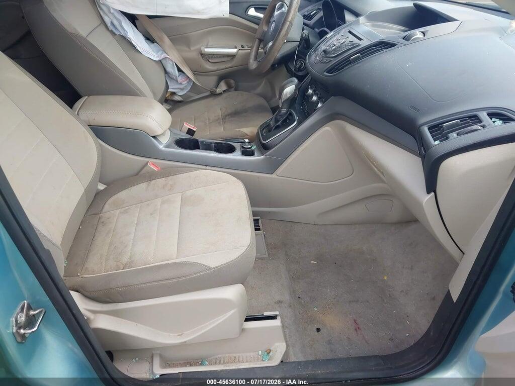 1FMCU0G95DUD32600 2013 FORD ESCAPE photo no. 5