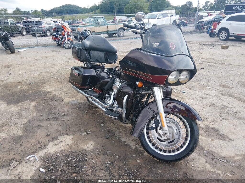 2011 HARLEY-DAVIDSON FLTRU 1HD1KGM18BB665373