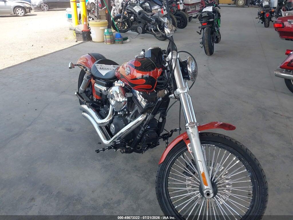 1HD1GP412BC325325 2011 HARLEY-DAVIDSON FXDWG photo no. 1