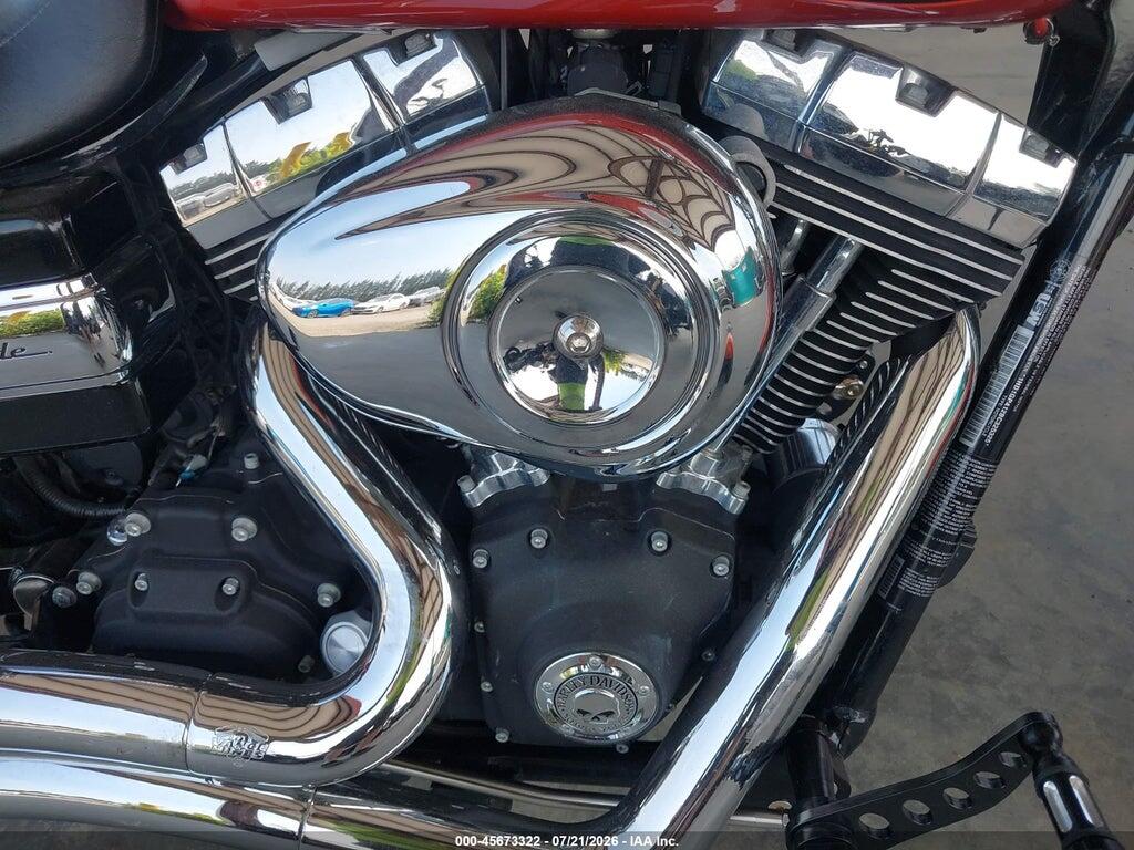 1HD1GP412BC325325 2011 HARLEY-DAVIDSON FXDWG photo no. 8