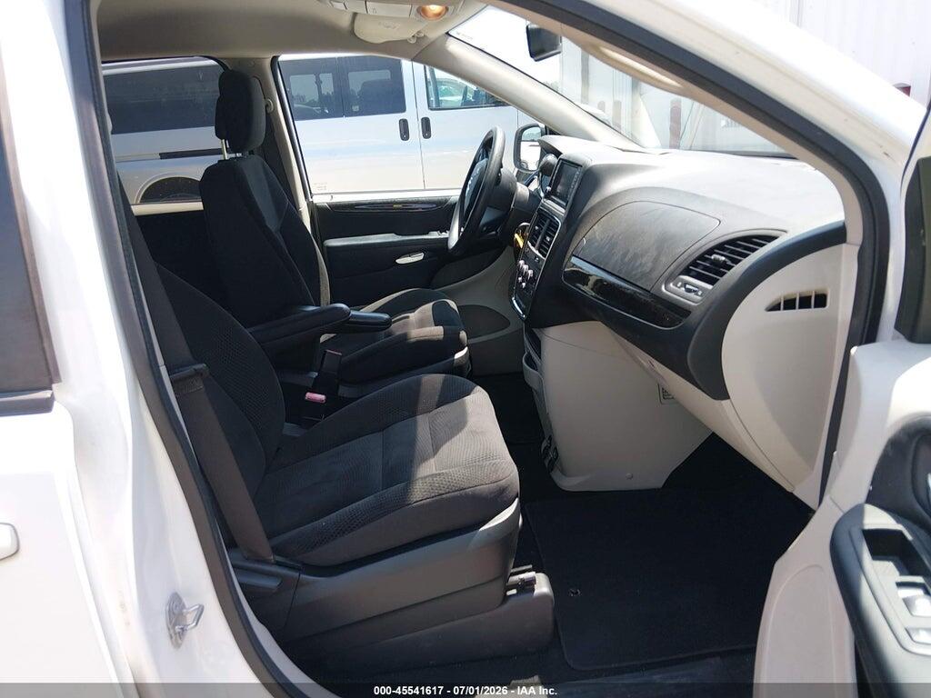 2C4RDGBGXJR288633 2018 DODGE GRAND CARAVAN photo no. 5