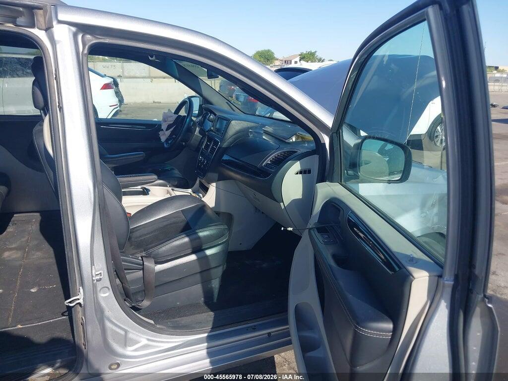 2C4RDGCG7JR265308 2018 DODGE GRAND CARAVAN photo no. 5