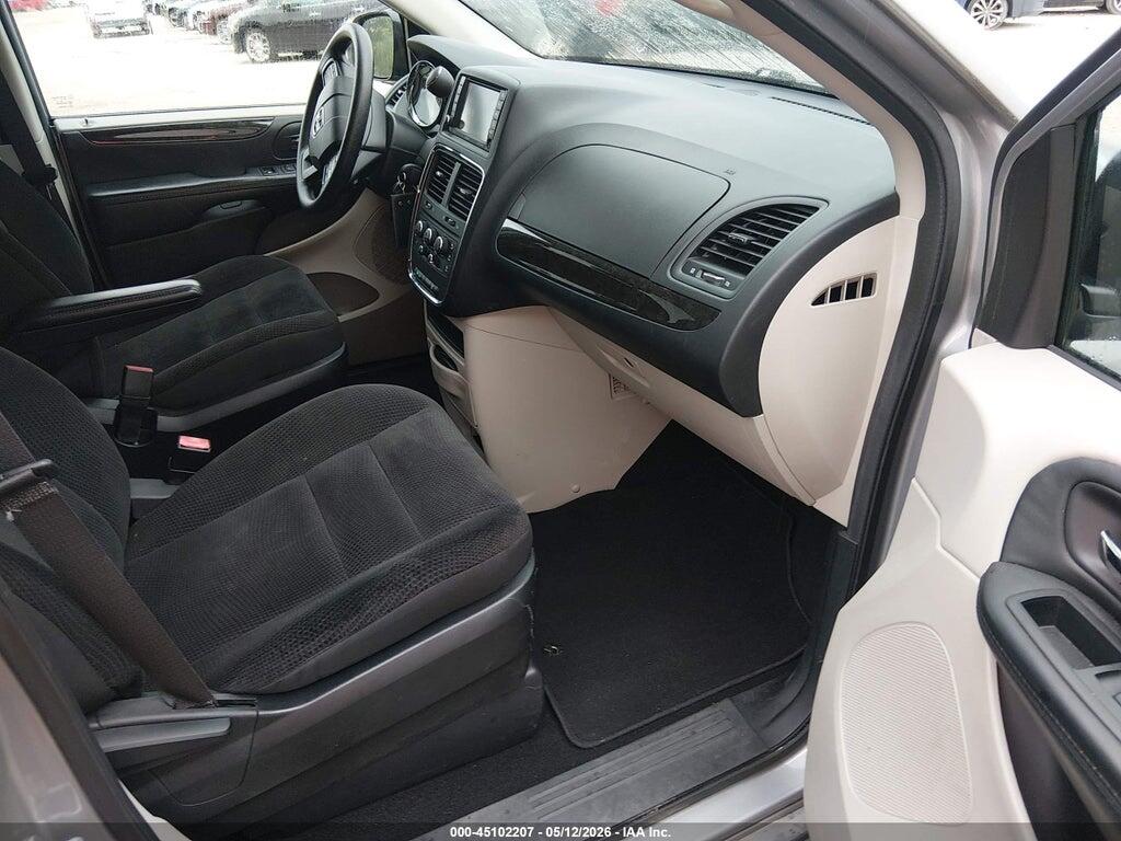 2C4RDGBG3JR323903 2018 DODGE GRAND CARAVAN photo no. 5
