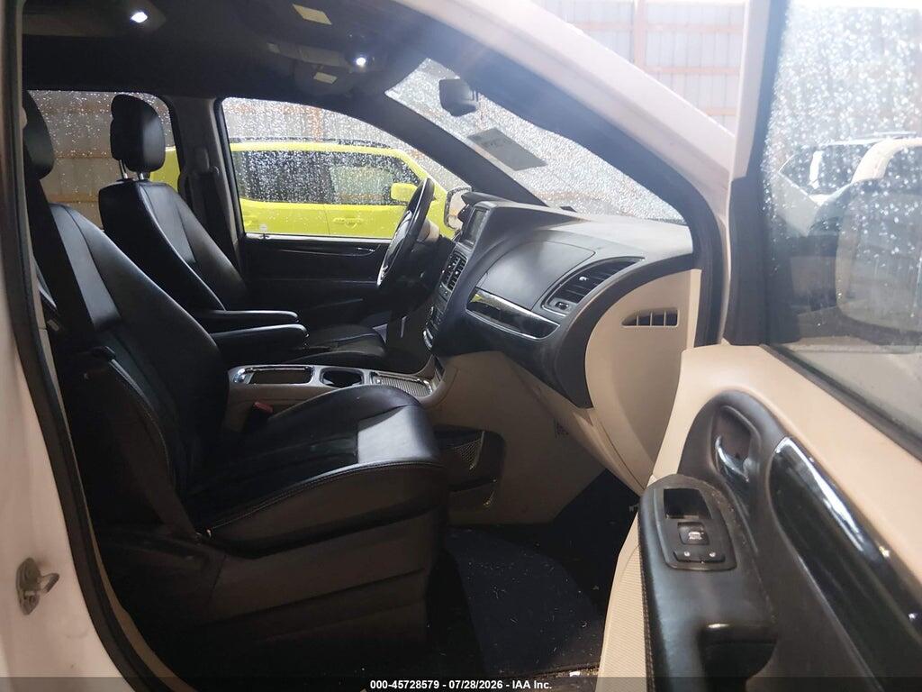 2C4RDGCG9JR209760 2018 DODGE GRAND CARAVAN photo no. 5