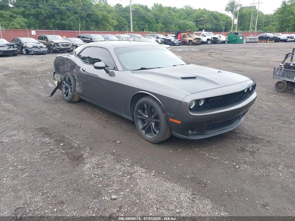 2C3CDZAG7GH275411 2016 DODGE CHALLENGER photo no. 1