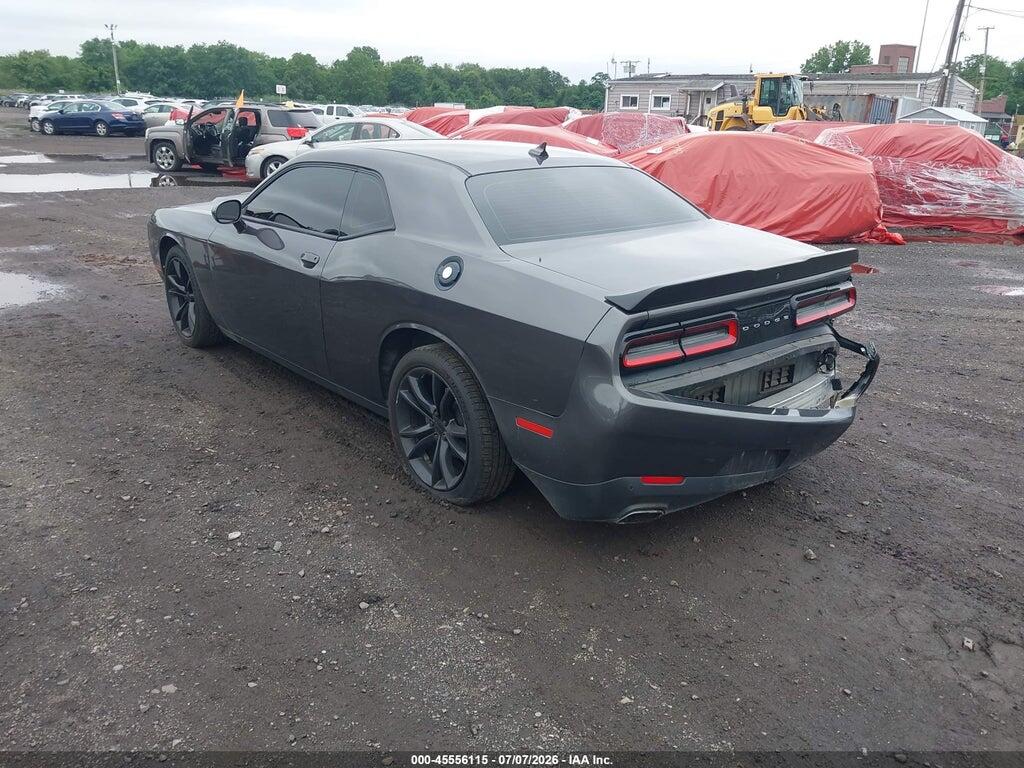 2C3CDZAG7GH275411 2016 DODGE CHALLENGER photo no. 3