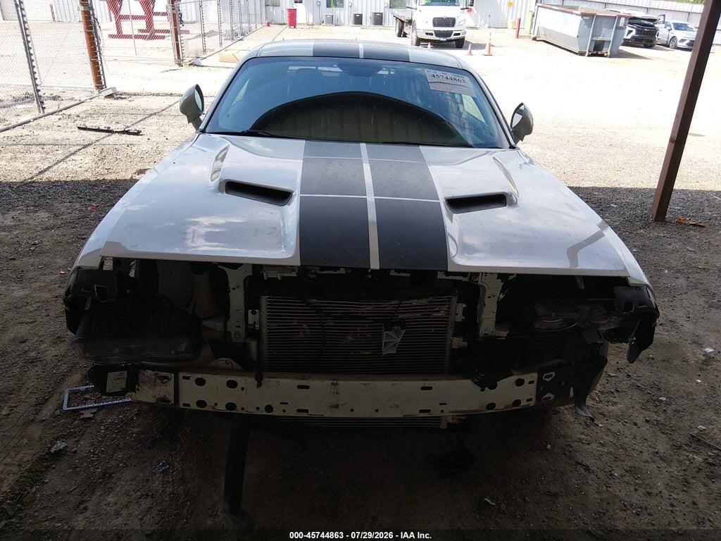 2C3CDZBT7GH240749 2016 DODGE CHALLENGER photo no. 12