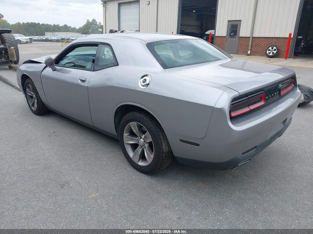 2C3CDZAG3GH300109 2016 DODGE CHALLENGER photo no. 3